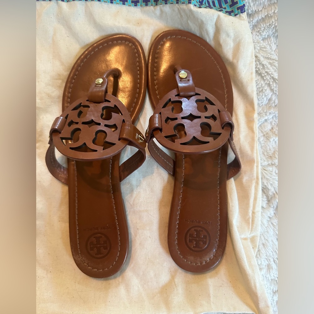 Tory Burch Miller leather Sandler tan color size 9